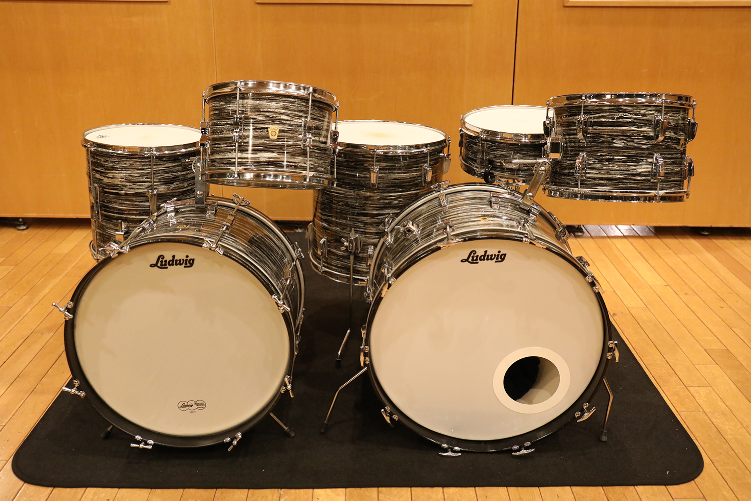 Drums