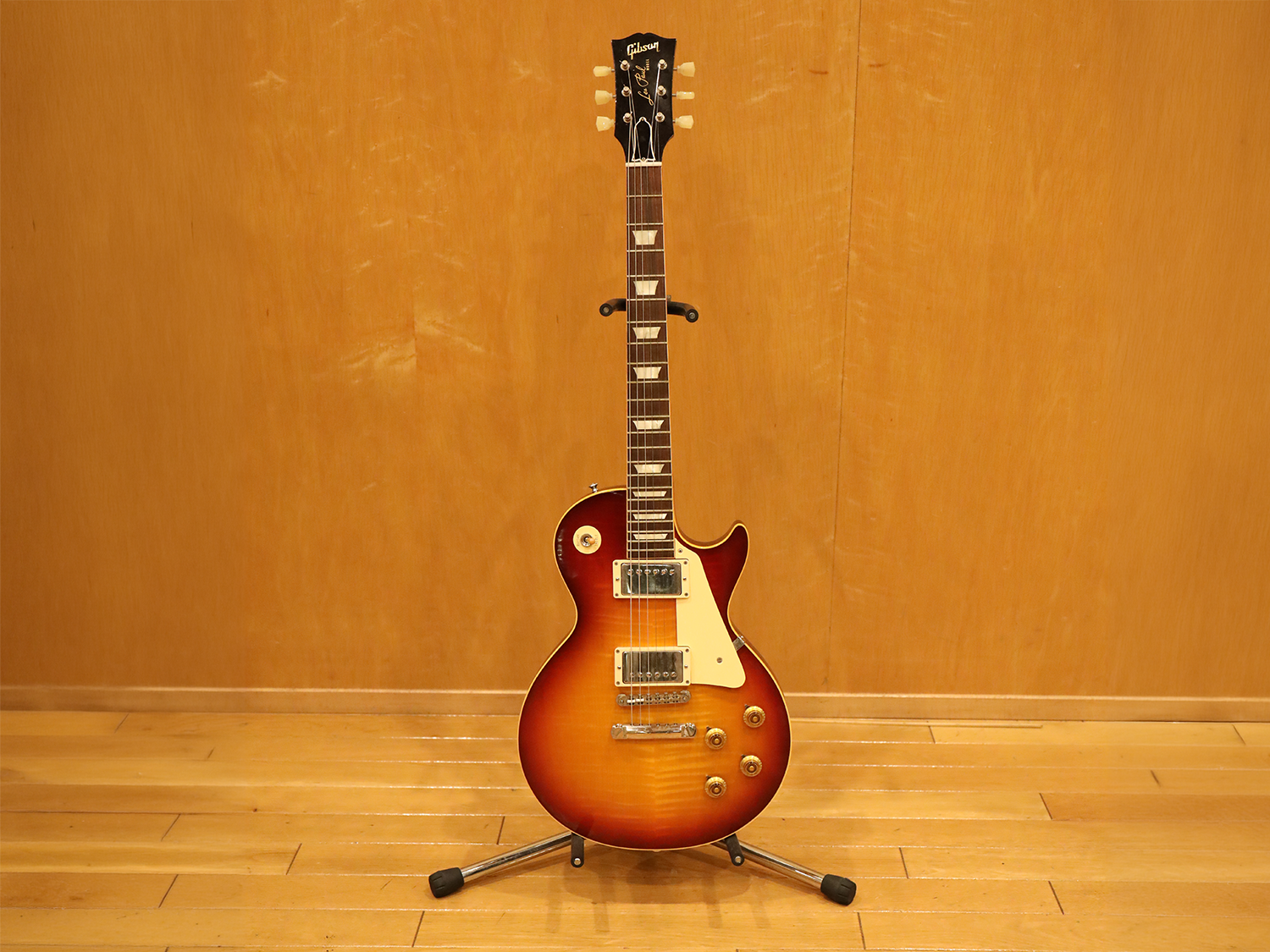Acoustic guitar